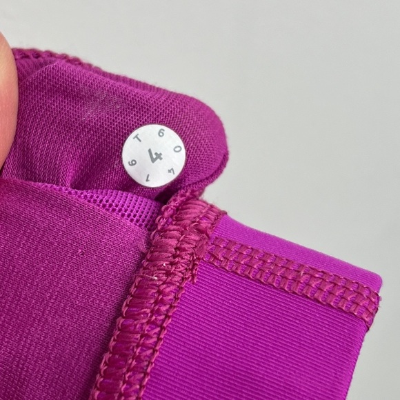 Lululemon Energy Bra Polar Pink - Picture 7 of 7